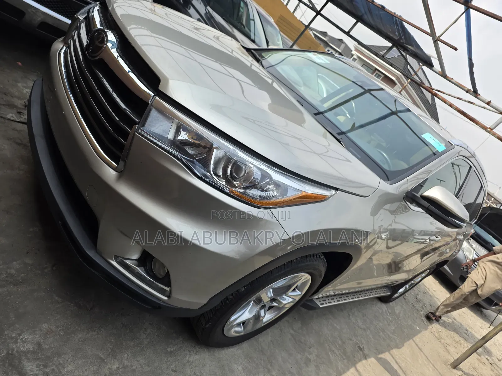Toyota Highlander 2016 Gold