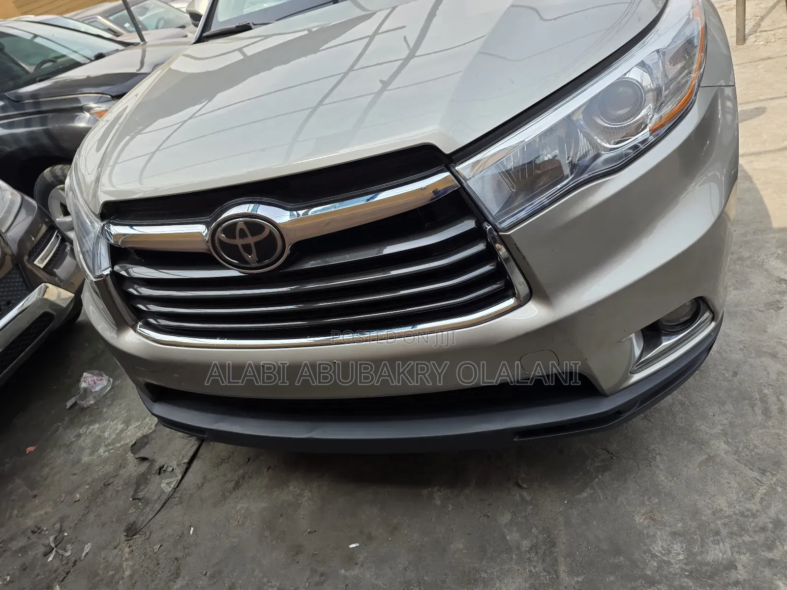 Toyota Highlander 2016 Gold