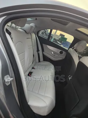 Mercedes-Benz C300 Base AWD 4Matic Sedan (2.0L 4cyl 7A) 2015 Green
