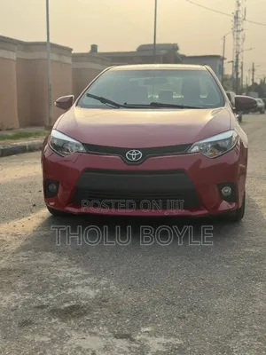 Toyota Corolla S 4dr Sedan (1.8L 4cyl CVT) 2016 Red