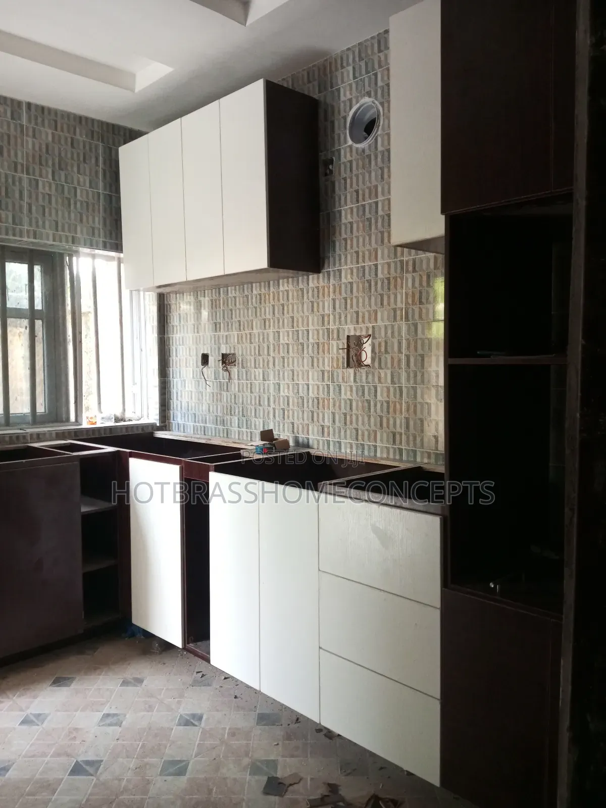 Kitchen Cabinet