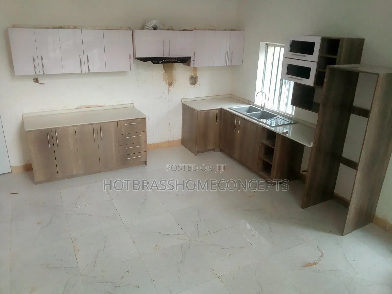 Kitchen Cabinet