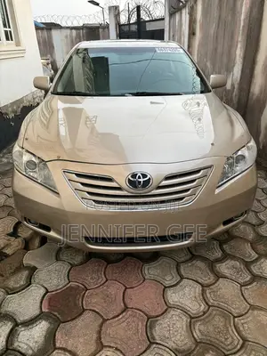 Toyota Camry 3.5 XLE 2008 Gold