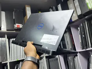 Laptop Dell Latitude 5590 32GB Intel Core I7 SSD 1.5T