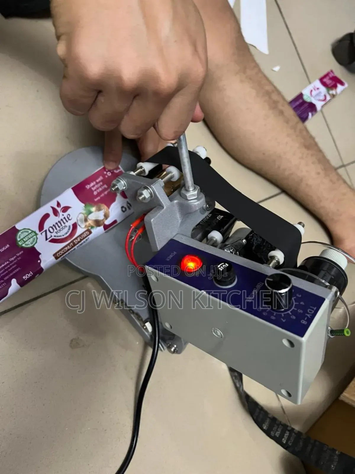Manuel Date Coding Machine