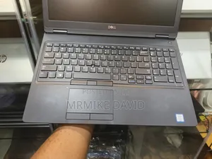 Laptop Dell Precision 3520 16GB Intel Core I7 SSD 512GB