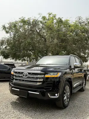New Toyota Land Cruiser LC300 2024 Black