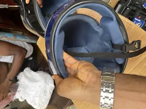 Full Cover Helmet For Bikes And For Your Safety