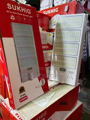 All in One Solar Street Light Available With Promo Price