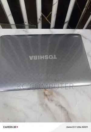 Laptop Toshiba 4GB Intel HDD 320GB