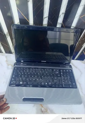 Laptop Toshiba 4GB Intel HDD 320GB