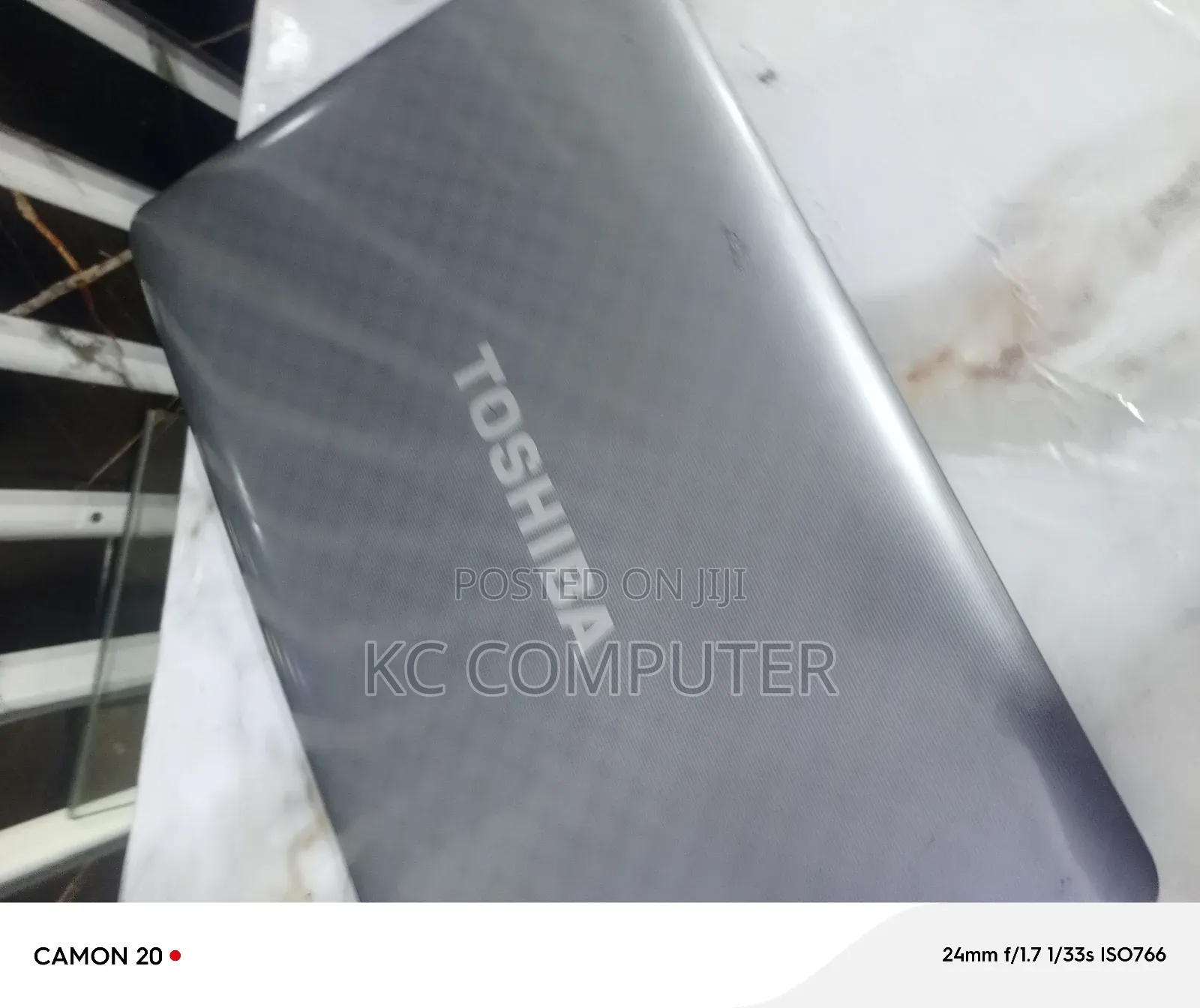 Laptop Toshiba 4GB Intel HDD 320GB