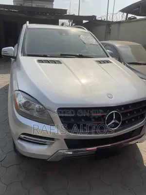 Mercedes-Benz M Class ML350 4MATIC 4dr SUV AWD (3.5L 6cyl 7A) 2015