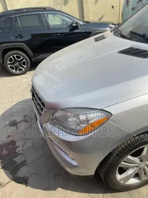 Mercedes-Benz M Class ML350 4MATIC 4dr SUV AWD (3.5L 6cyl 7A) 2015
