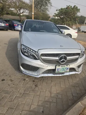Mercedes-Benz C400 2016 Silver
