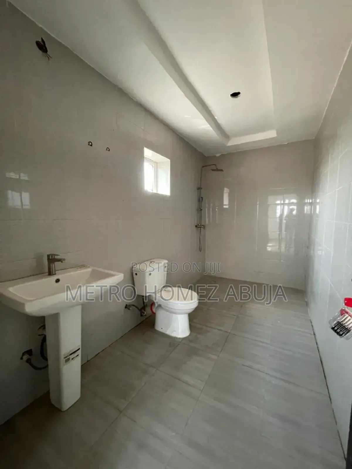 4bdrm Duplex in Lugbe District for sale