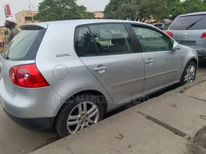 Volkswagen Golf 2009 Silver