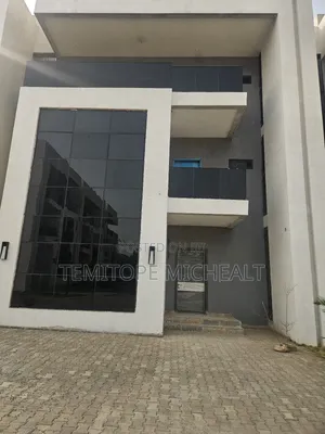 5bdrm Duplex in Jabi District for sale