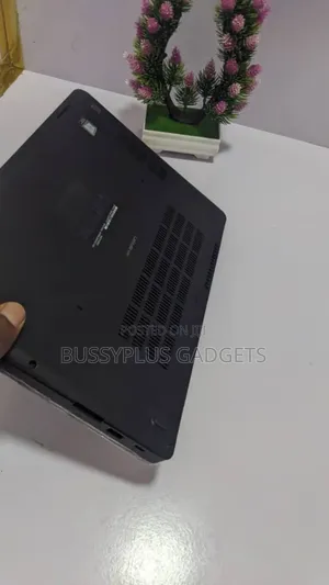 Laptop Dell Latitude 5480 8GB Intel Core I5 SSD 256GB