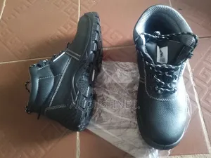 Safety Boots Size 46