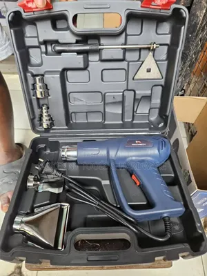 Maxmech Heat Gun With Accessories.