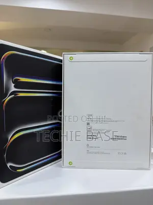 New Apple iPad Pro 13 (2025) 512 GB Black