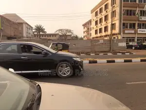Bungalow Facing Dual Road at Ogbui Road at 170m Can Dismantled 4 Plaza