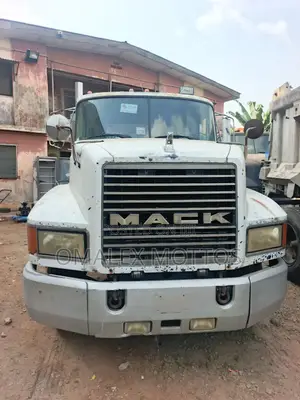 Mark R. Model 12 Valve Tipper