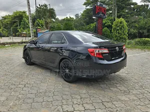 Toyota Camry SE Limited Edition 4dr Sedan (2.5L 4cyl 6A) 2012 Gray