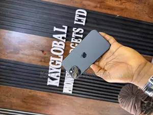 Apple iPhone 15 128 GB Black