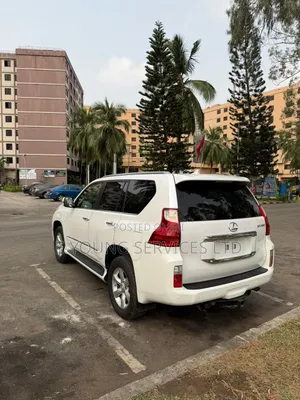 Lexus GX 460 Base 2013 White