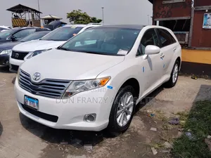 Toyota Venza AWD 2010 White