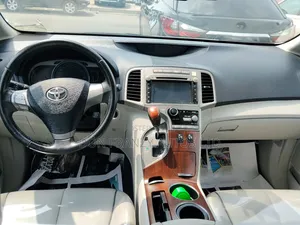 Toyota Venza AWD 2010 White