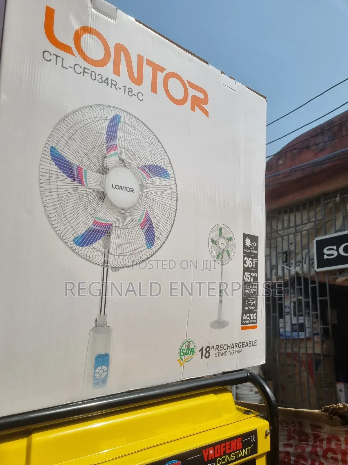 18" Rechargeable Standing Fan