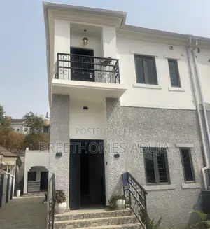 3bdrm Townhouse / Terrace in Naf Valley Estate, Asokoro for rent