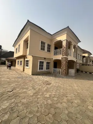 5bdrm Duplex in Gwarimpa Estate, Gwarinpa for rent