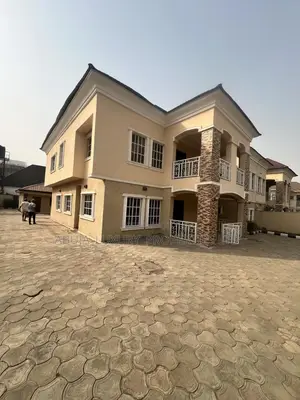 5bdrm Duplex in Gwarimpa Estate, Gwarinpa for rent