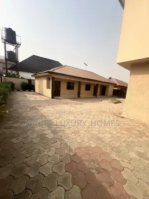 5bdrm Duplex in Gwarimpa Estate, Gwarinpa for rent