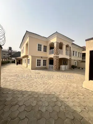 5bdrm Duplex in Gwarimpa Estate, Gwarinpa for rent