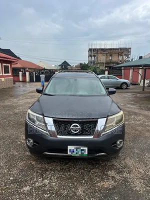 Nissan Pathfinder 2016 Gray