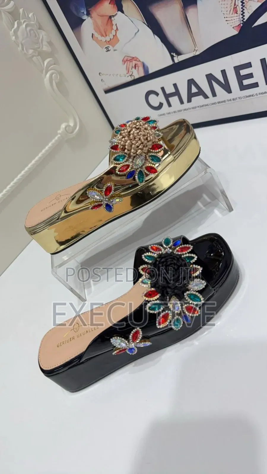 Golden Ladies Wedge
