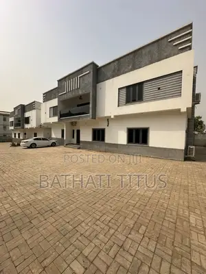 5bdrm Duplex in Life Camp for sale