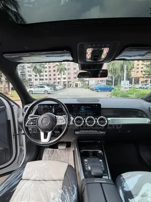 Mercedes-Benz GLB-Class GLB 250 4MATIC 2022 White