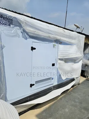Perkins 500kva Diesel Engine Soundproof Generator
