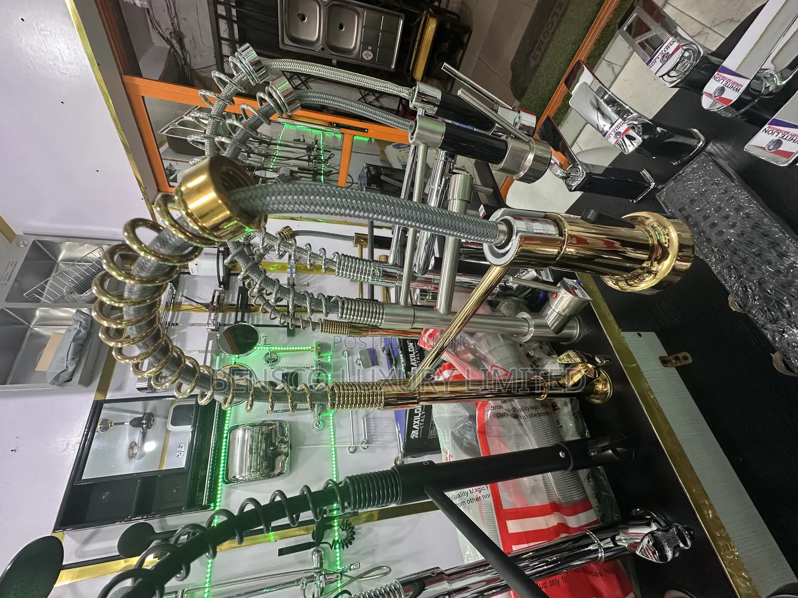 High Quality Gold and Black Kitchen Mixer Tap