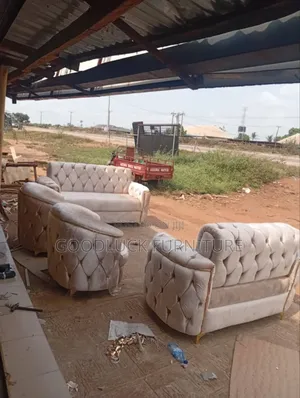 High Quality Chair