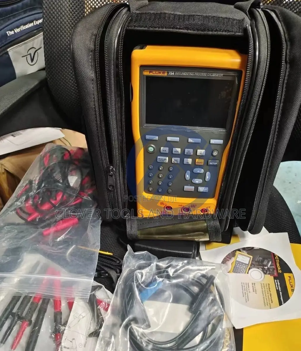 Multifunction Process Calibrator Fluke 754
