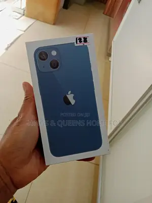 New Apple iPhone 13 128 GB Blue