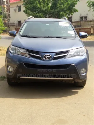 Toyota RAV4 XLE AWD (2.5L 4cyl 6A) 2013 Blue