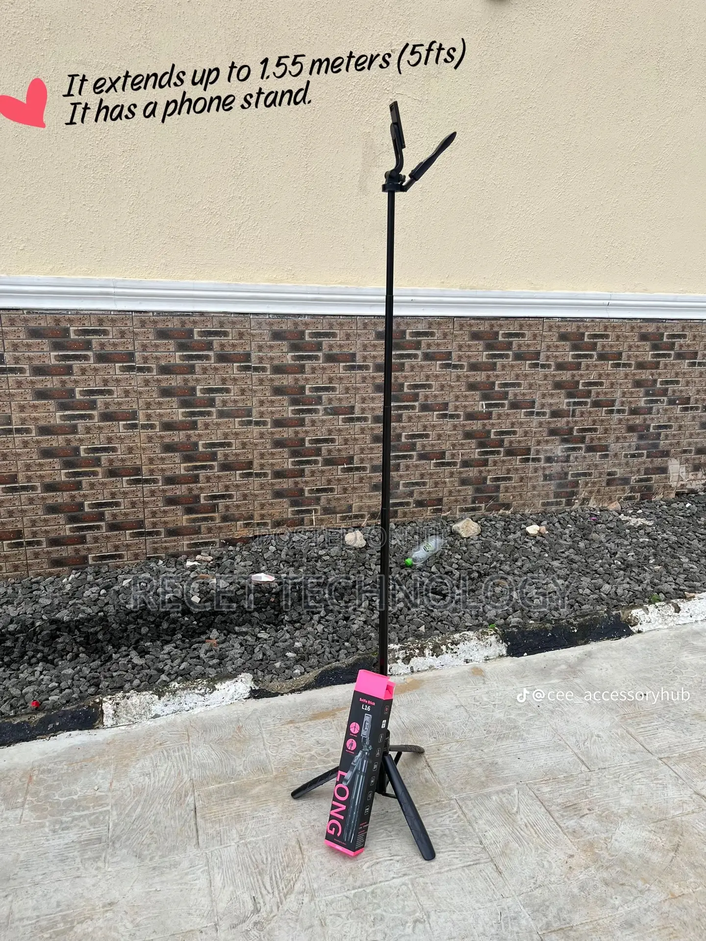 L16 Tripod Stand